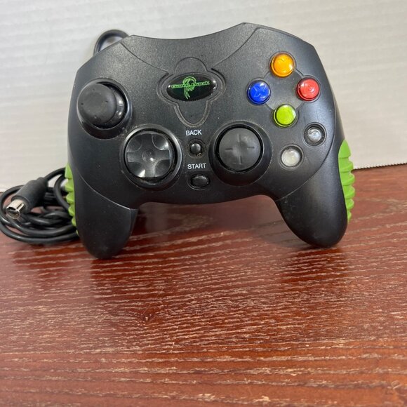 Game Elements Recoil Wired Controller For PC & Xbox Black/Green Y3 - Picture 1 of 3
